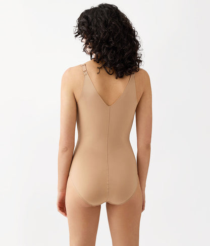 Back Appeal® Shaping Body Briefer - Praline | Wacoal Smart Buy