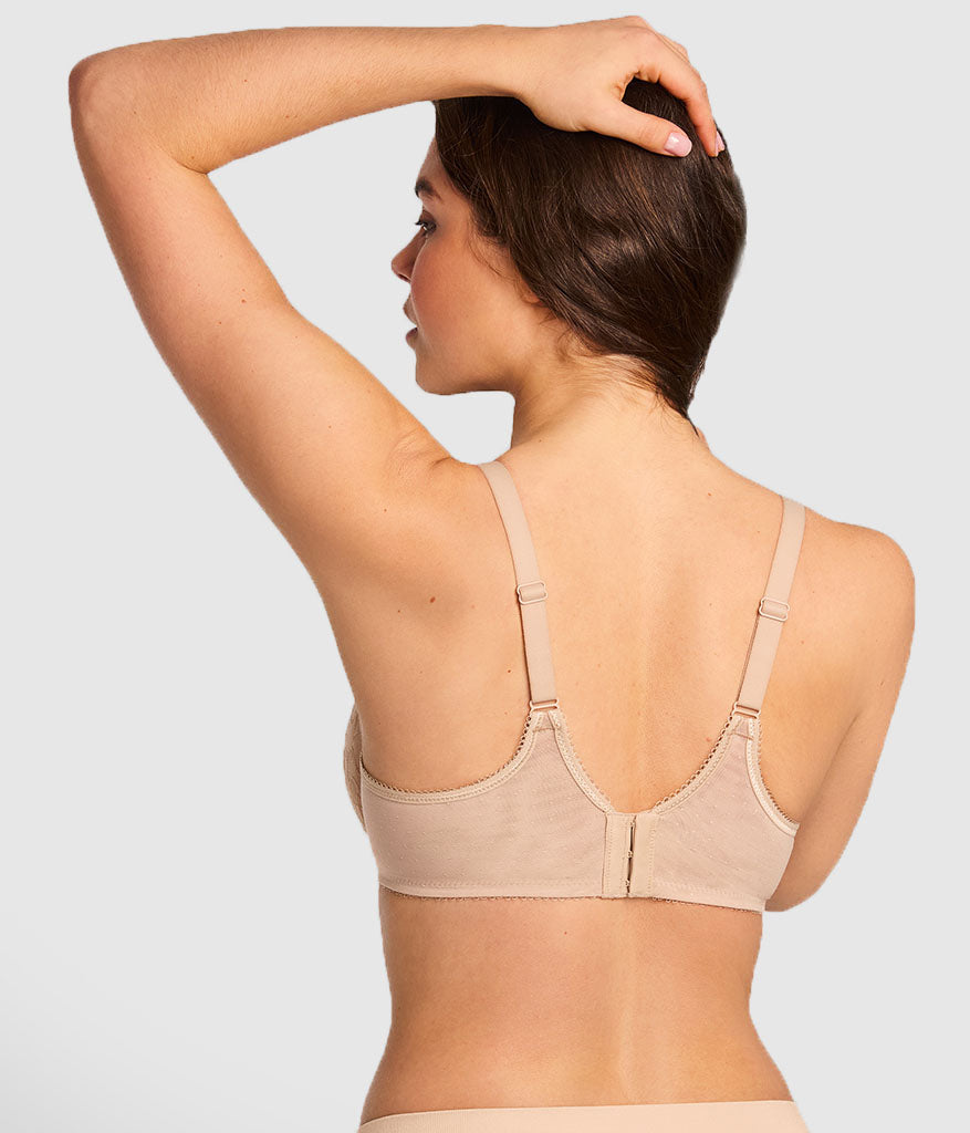 Retro Chic Underwire T-Shirt Bra - Toast | Wacoal Great Value