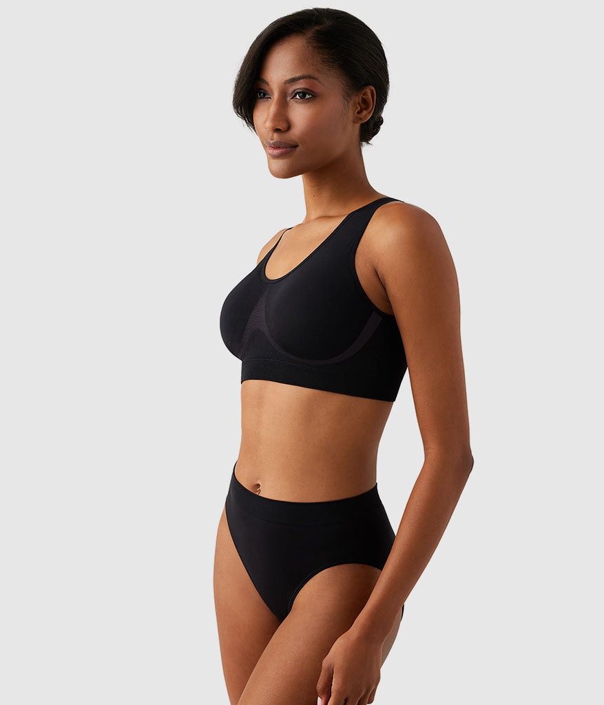 B-Smooth® Wire Free Bralette - Black | Wacoal Value