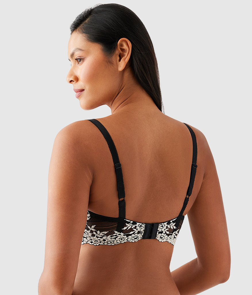 Embrace Lace® Underwire Bra - Black | Wacoal Trusted