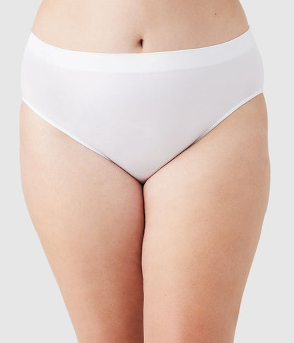 B-Smooth® Seamless Hi-Cut - White | Wacoal Trusted