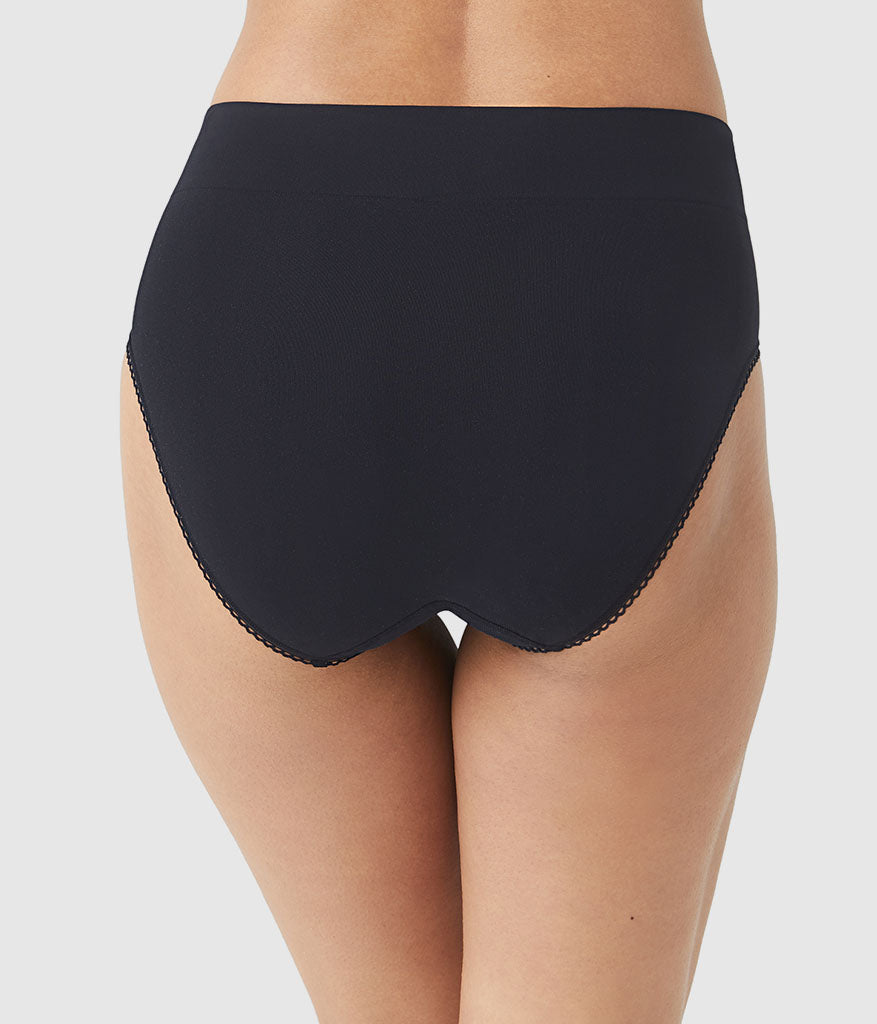 Feeling Flexible Hi-Cut - Black | Wacoal Great Value
