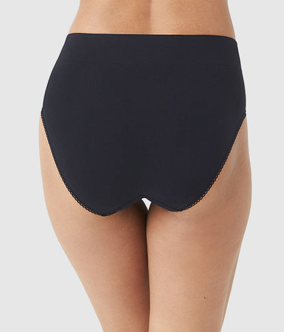 Feeling Flexible Hi-Cut - Black | Wacoal Great Value