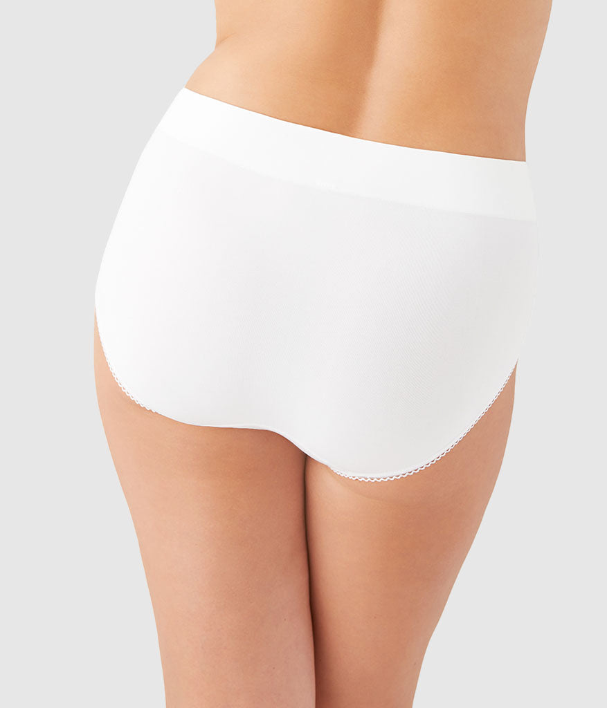 Feeling Flexible Brief - White | Wacoal Latest