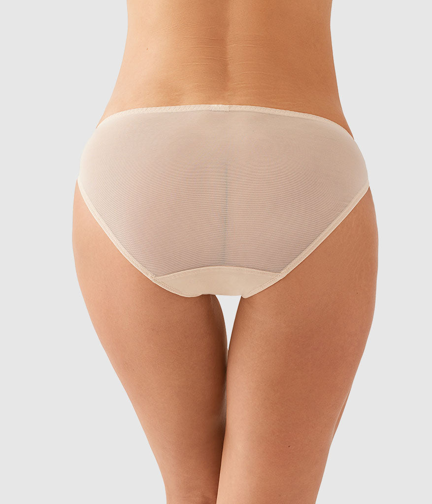 Embrace Lace® Bikini - Sand/Ivory | Wacoal Quality