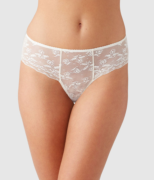 Lifted In Luxury Hipster - Egret | Wacoal Smart Buy
