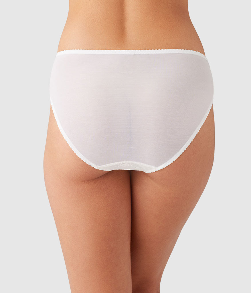 Lifted In Luxury Hipster - Egret | Wacoal Smart Buy