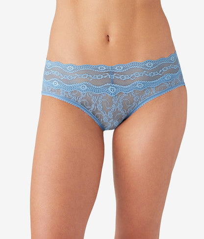 Lace Kiss Hipster - Allure | Wacoal Latest
