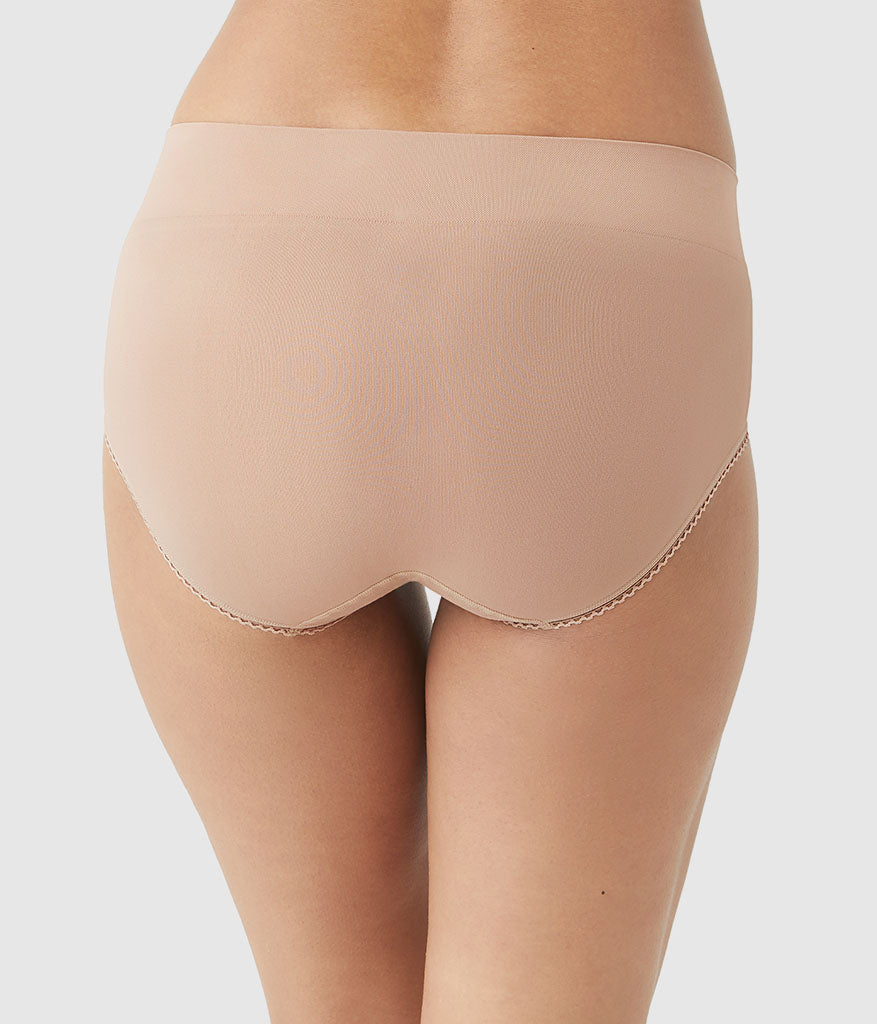 Feeling Flexible Brief - Roebuck | Wacoal Value