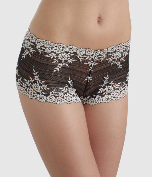 Embrace Lace® Boyshort - Black | Wacoal Value