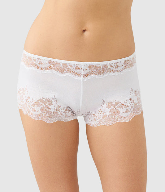 Modern Affair Boyshort - White | Wacoal Quality
