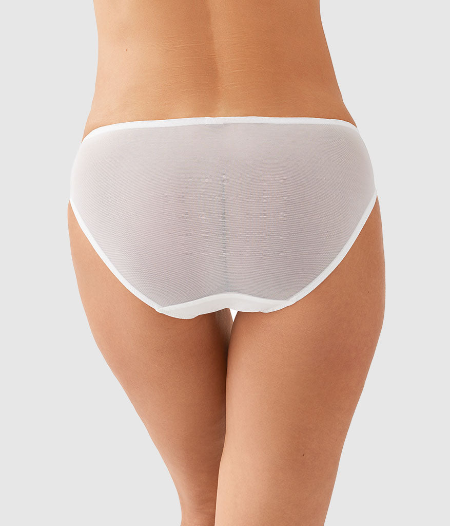 Embrace Lace® Bikini - Delicious White | Wacoal Value