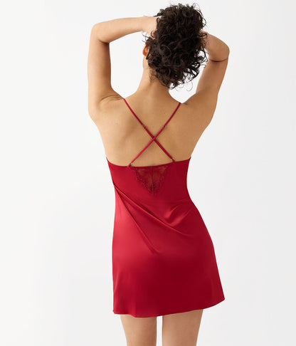 Midnight Soiree Chemise - Regina Red | Wacoal Great Value