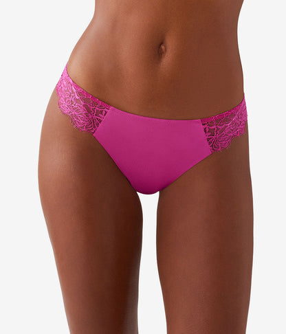 It's On Thong - Fuchsia Red | Wacoal Smart Buy
