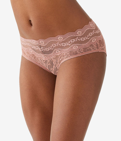 Lace Kiss Hipster - Burlwood | Wacoal Quality