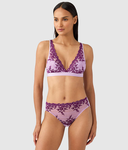 Embrace Lace® Wire Free Bralette - Lavender Sage/Dark Purple | Wacoal Value