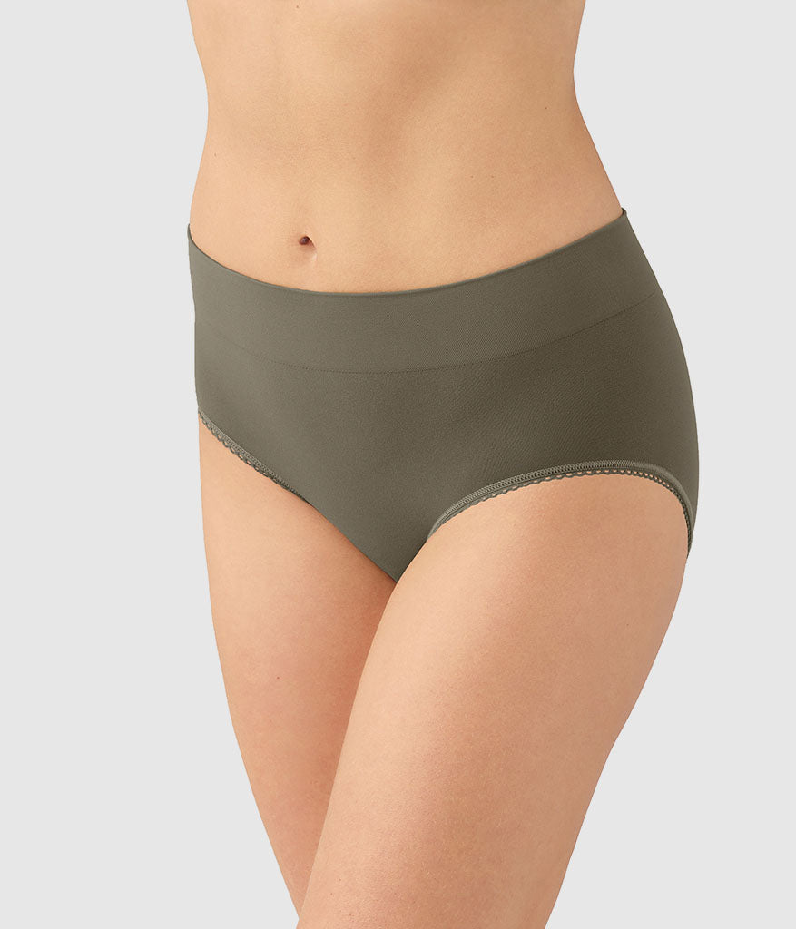 Feeling Flexible Brief - Bungee Cord | Wacoal Latest