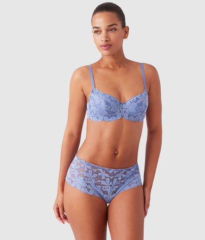 Feeling Famous Balconette Contour Bra - Country Blue/Bright White | Wacoal Quality