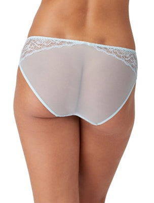 Lace Encounter Bikini - Night | Wacoal Latest