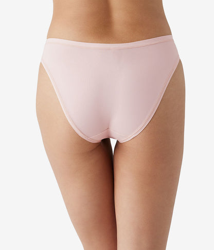 Future Foundation Hi-Leg - Rose Smoke | Wacoal Great Value
