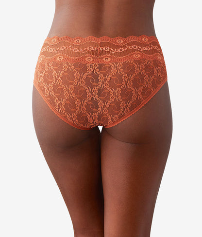 Lace Kiss Hipster - Baked Clay | Wacoal Latest